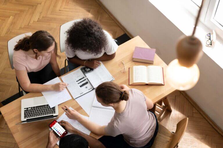 Tipos de profesores de ruso: ¿Cómo elegir el profesor de idiomas adecuado? 2 ruso